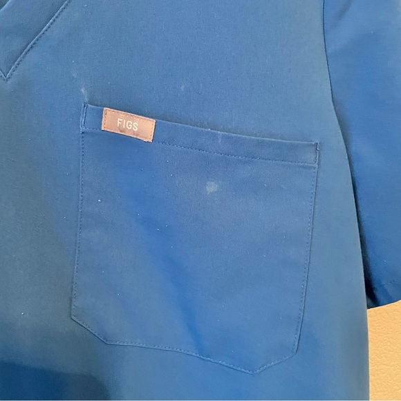 Figs Blue Technical Collection Scrub Top - Picture 4 of 4